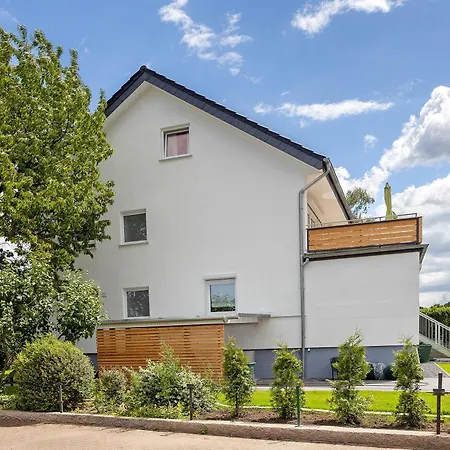 Apartament Zuhause Auf Zeit Weserlicht' *